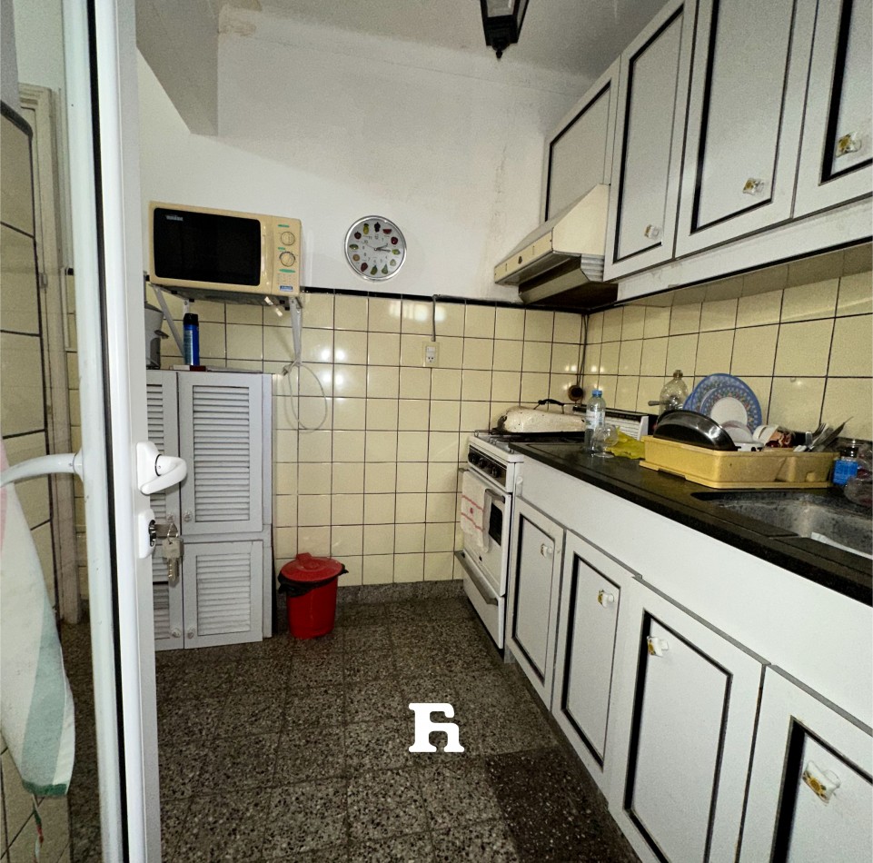 Departamento de 3 ambientes mas dependecia