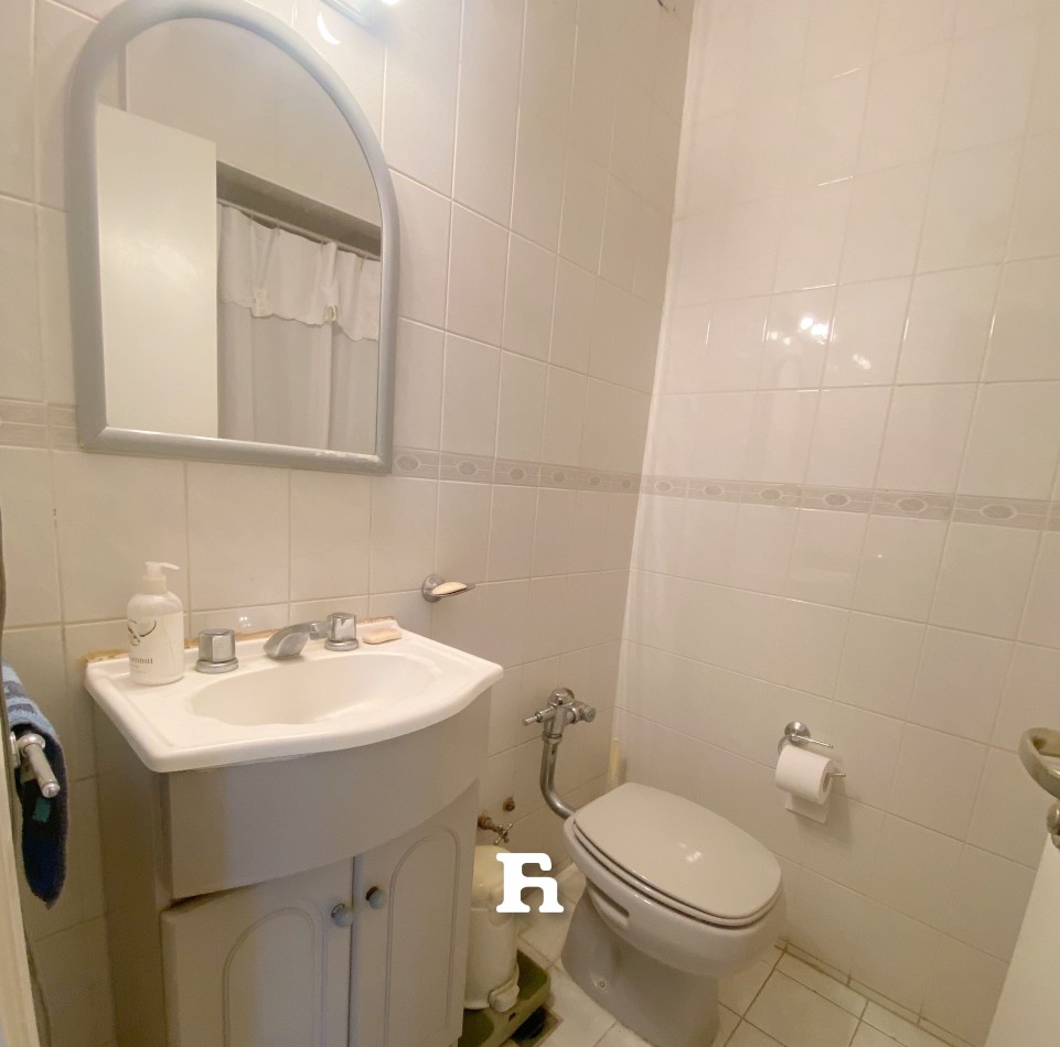 ZONA ALDREY OPORTUNIDAD - 4 AMBIENTES MAS DEPENDECIA DE SERVICIO Y TERRAZA PROPIA