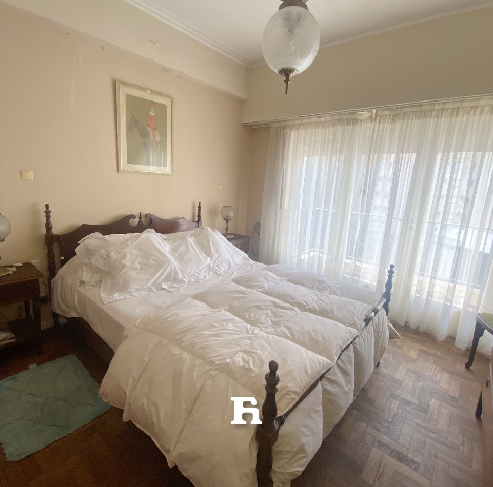 ZONA ALDREY OPORTUNIDAD - 4 AMBIENTES MAS DEPENDECIA DE SERVICIO Y TERRAZA PROPIA