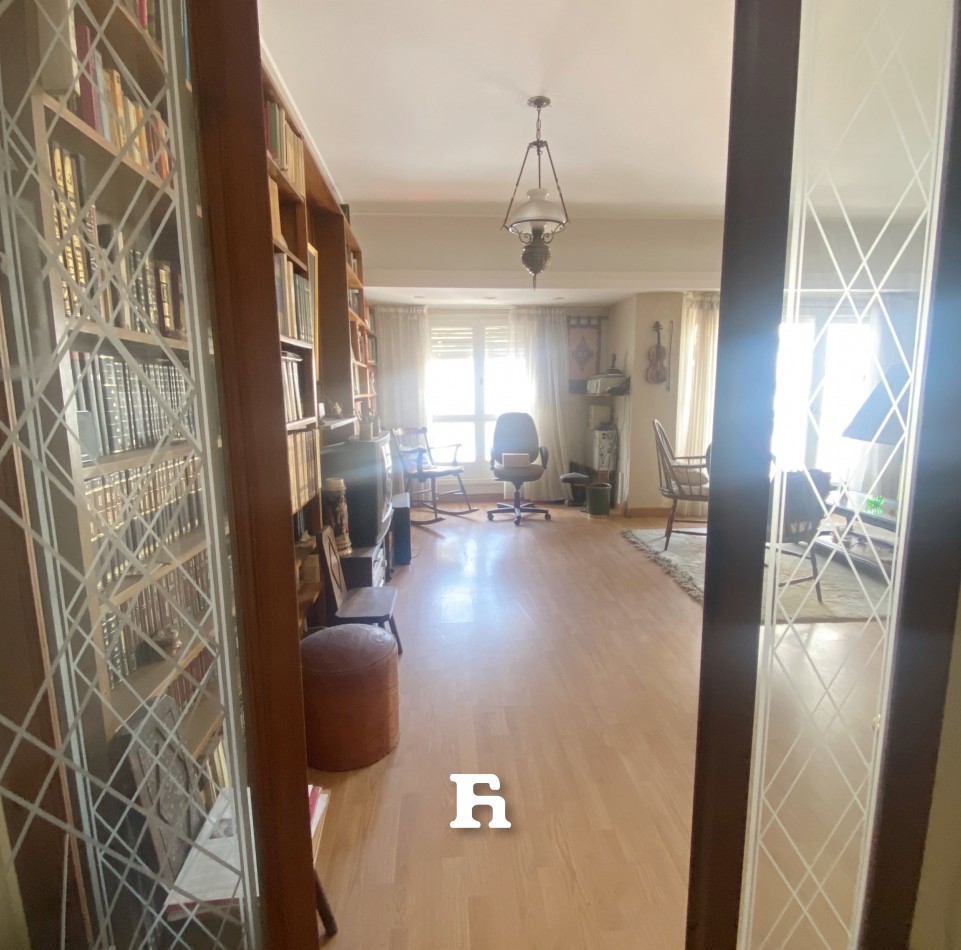 ZONA ALDREY OPORTUNIDAD - 4 AMBIENTES MAS DEPENDECIA DE SERVICIO Y TERRAZA PROPIA