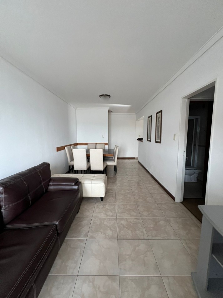 VARESE - Departamento de 4 ambientes con vista al mar