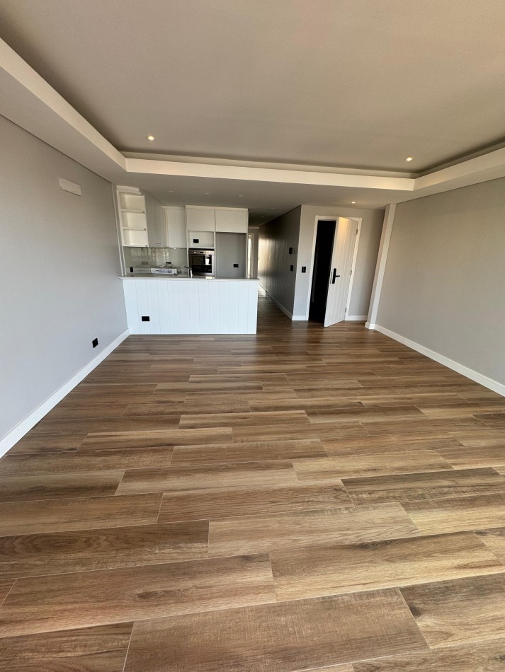 GUEMES - EXCLUSIVO 3 AMBIENTES A ESTRENAR C/ COCHERA