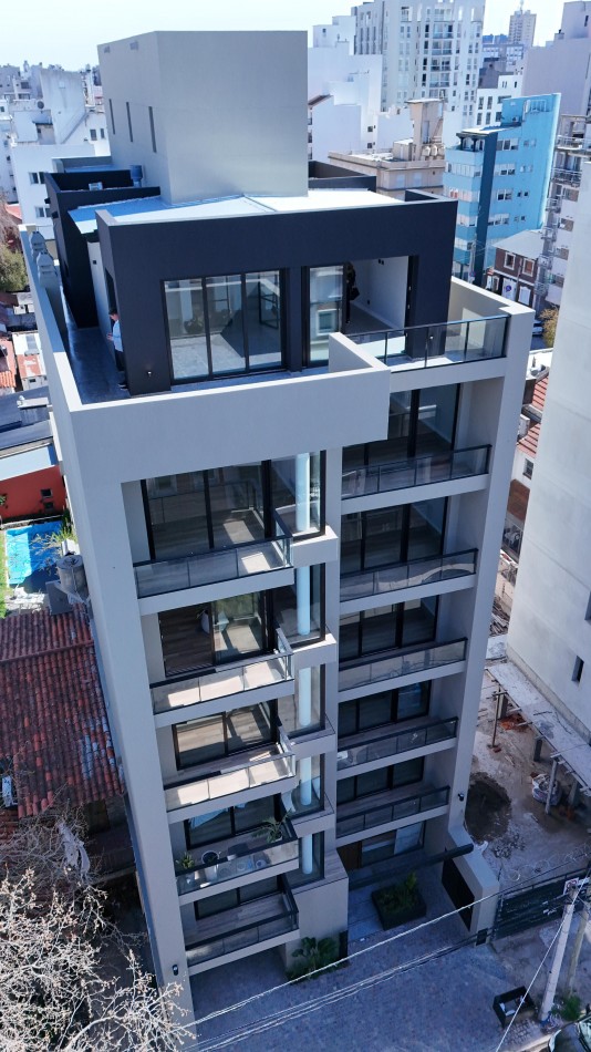 GUEMES - EXCLUSIVO 3 AMBIENTES A ESTRENAR C/ COCHERA