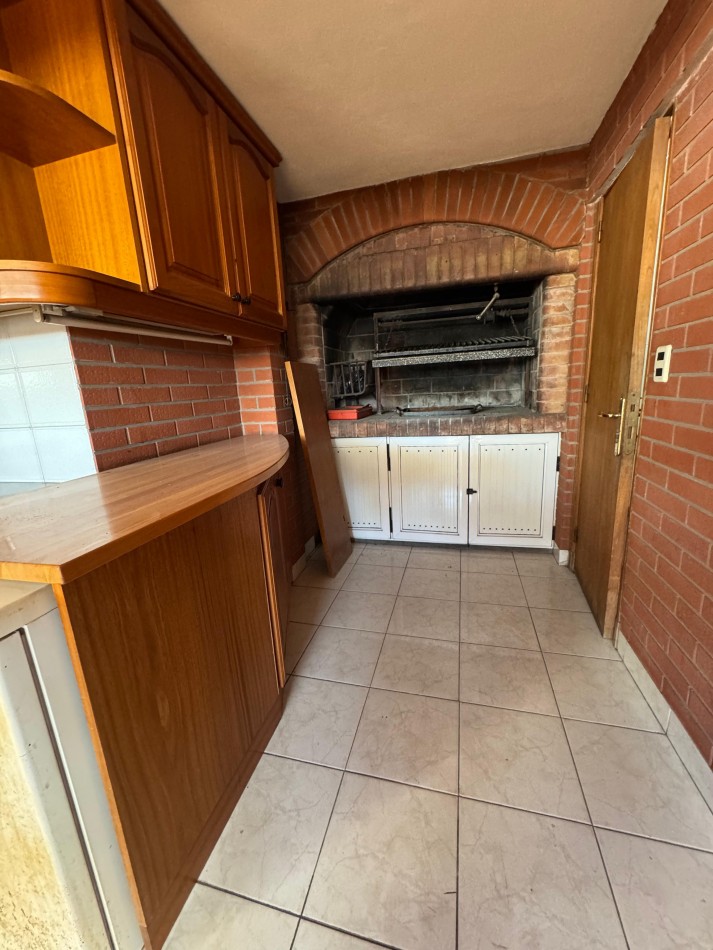 Piso 5 ambientes Plaza Mitre