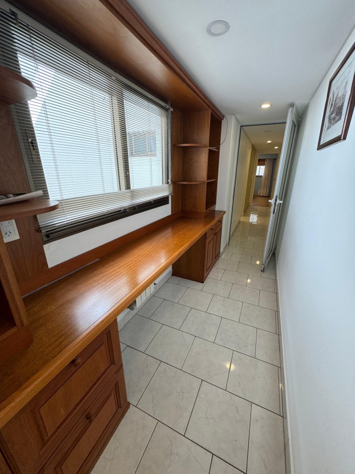 Piso 5 ambientes Plaza Mitre