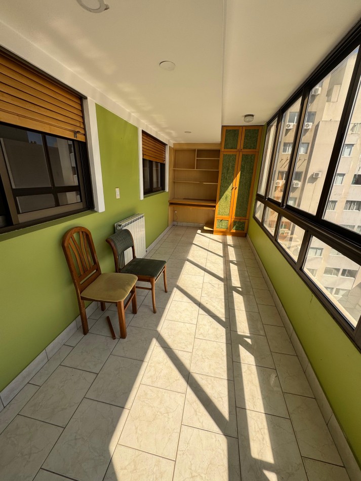 Piso 5 ambientes Plaza Mitre