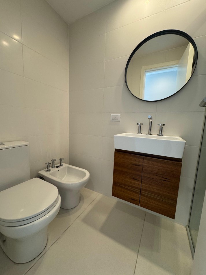 EXCLUSIVO PISO DE TRES AMBIENTES A ESTRENAR