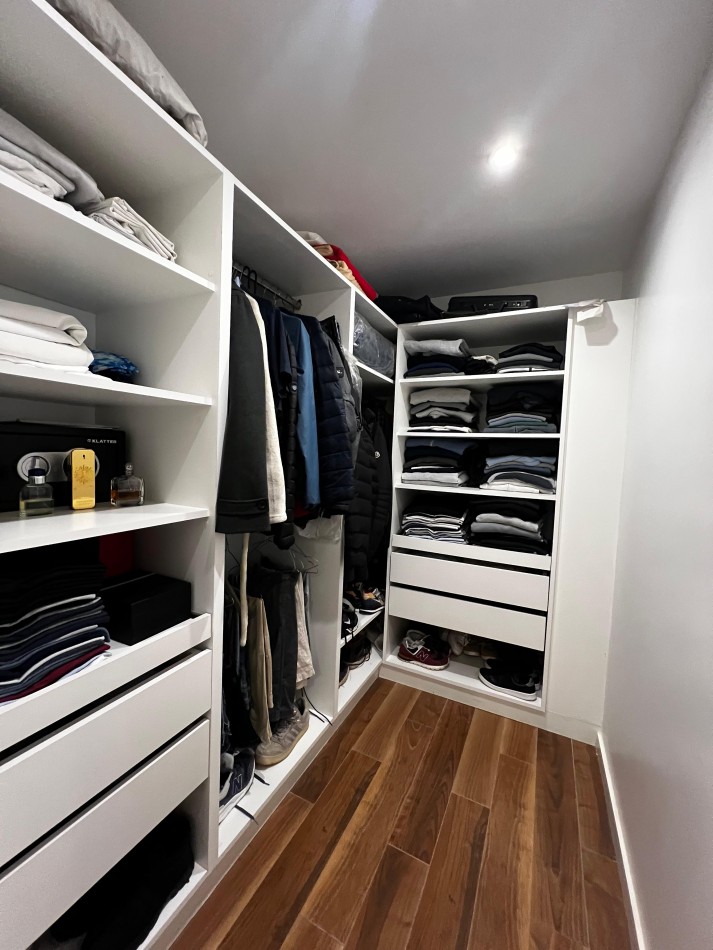 Semipiso de 4 ambientes en alquiler - Guemes