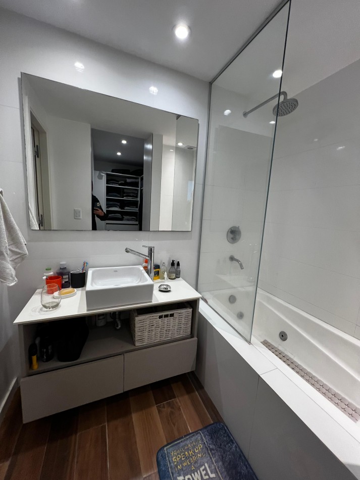 Semipiso de 4 ambientes en alquiler - Guemes