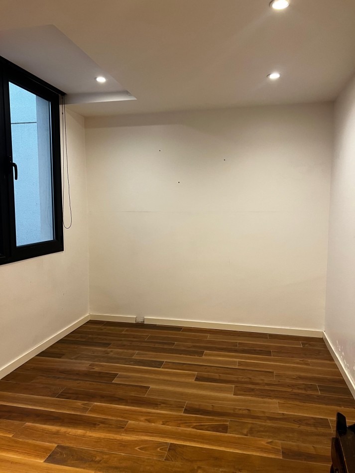 Semipiso de 4 ambientes en alquiler - Guemes