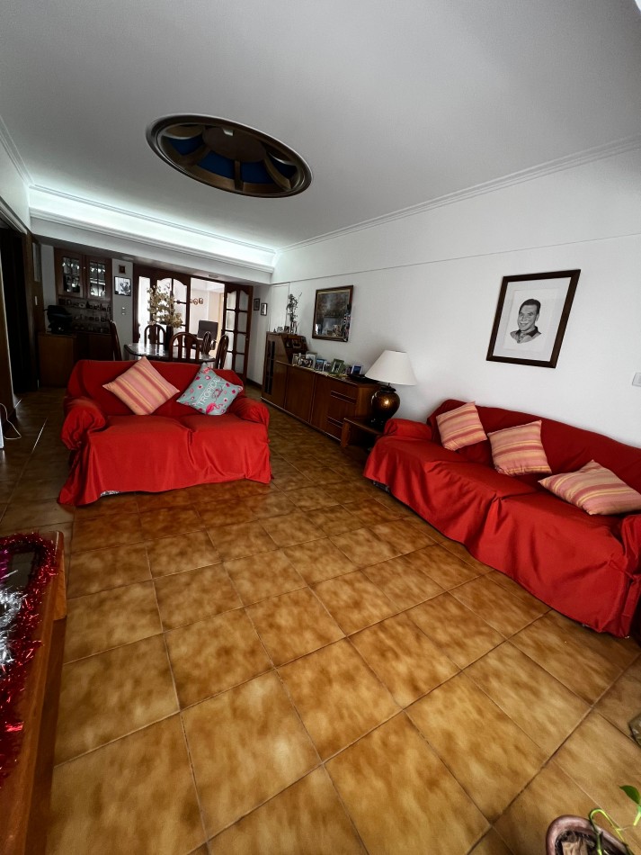 PARQUE LURO - CHALET 3 DORMITORIOS, GRAN PARQUE Y DTO DE 2 AMBIENTES