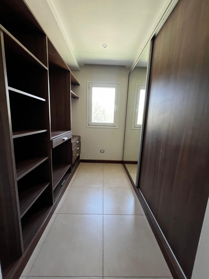 ALQUILER ARENAS DEL SUR - EXCLUSIVA CASA 4 DORMITORIOS PARQUE Y PISCINA