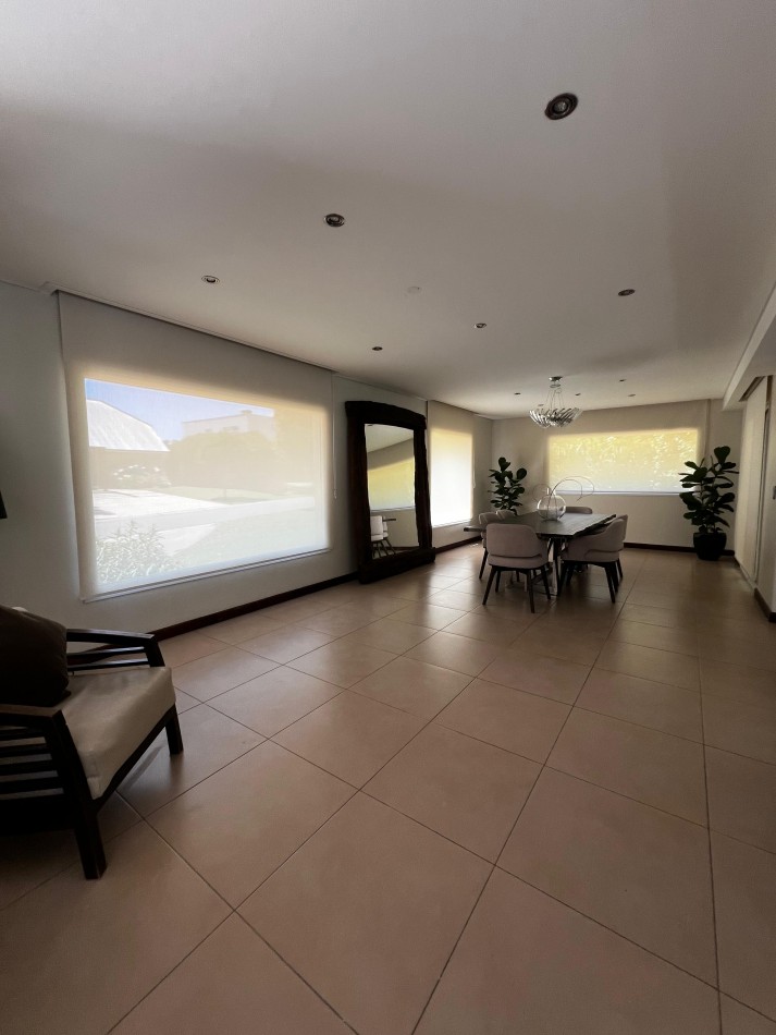 ALQUILER ARENAS DEL SUR - EXCLUSIVA CASA 4 DORMITORIOS PARQUE Y PISCINA