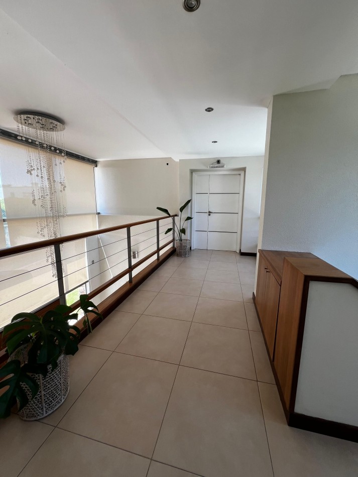 ALQUILER ARENAS DEL SUR - EXCLUSIVA CASA 4 DORMITORIOS PARQUE Y PISCINA