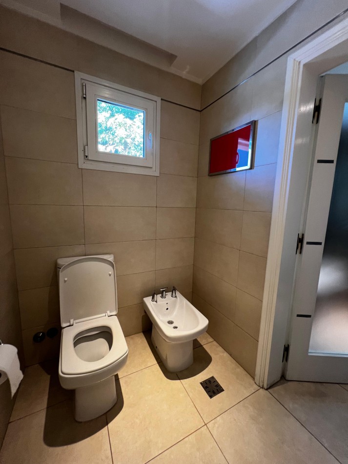 ALQUILER ARENAS DEL SUR - EXCLUSIVA CASA 4 DORMITORIOS PARQUE Y PISCINA