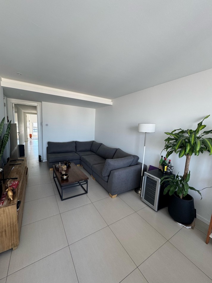 Guemes a metros del Paseo Aldrey - Moderno 3 ambientes con cochera