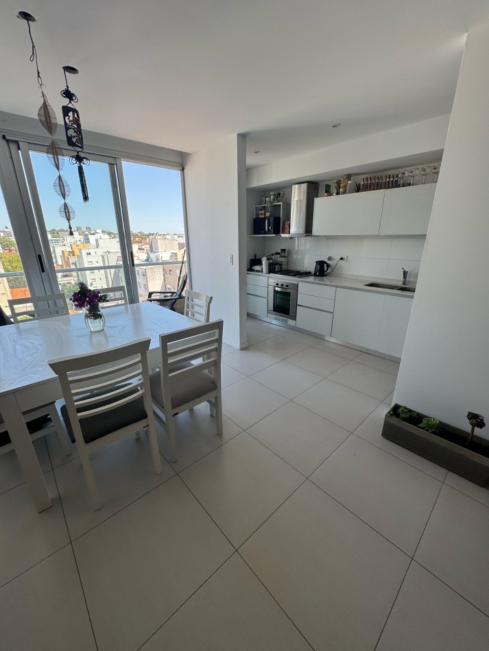 Guemes a metros del Paseo Aldrey - Moderno 3 ambientes con cochera