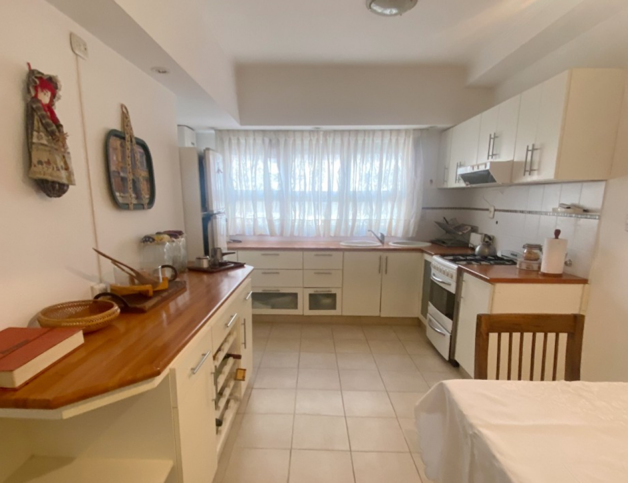ZONA ALDREY OPORTUNIDAD - 4 AMBIENTES MAS DEPENDECIA DE SERVICIO Y TERRAZA PROPIA