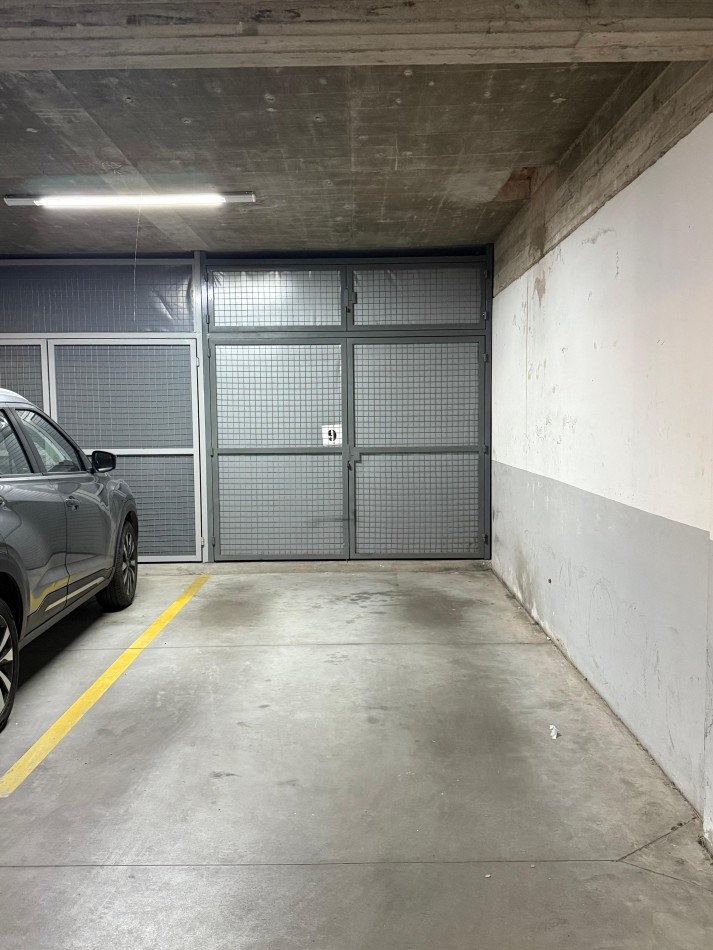 VENTA - SEMIPISO DE 3 AMBIENTES - COCHERA Y BAULERA
