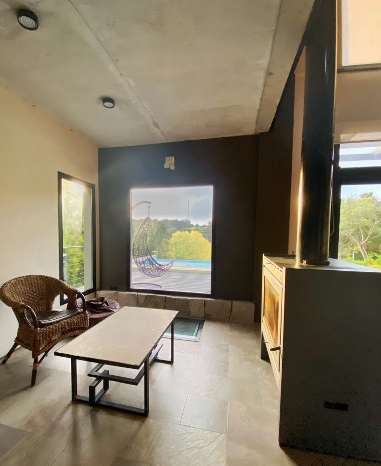 VENTA - EXCLUSIVA CASA - SOBRE EL GOLF DE SIERRAS DE LOS PADRES