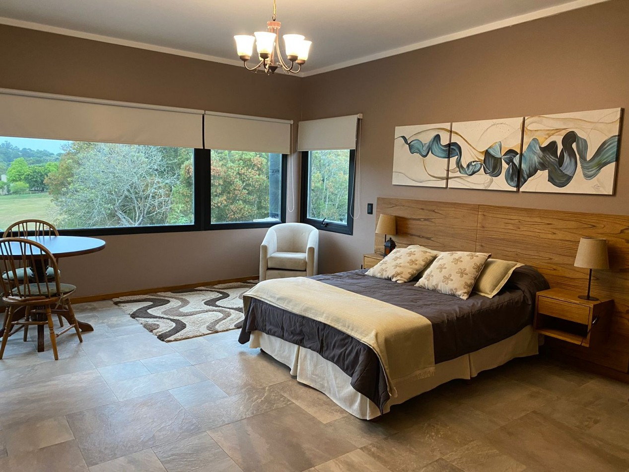 VENTA - EXCLUSIVA CASA - SOBRE EL GOLF DE SIERRAS DE LOS PADRES