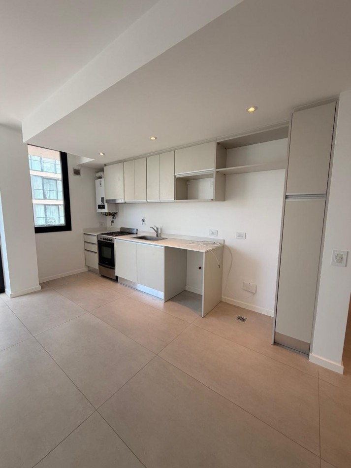 ALQUILER 2 AMBIENTES IMPECABLE - ZONA GUEMES