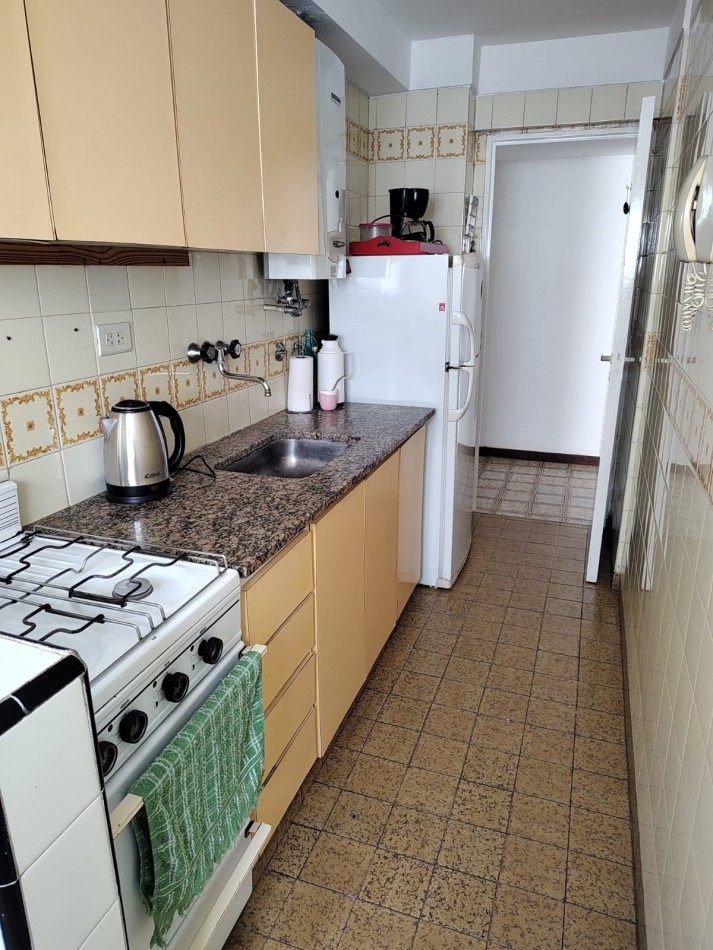 VENTA - 2 AMBIENTES EXTERNO - ZONA CENTRO