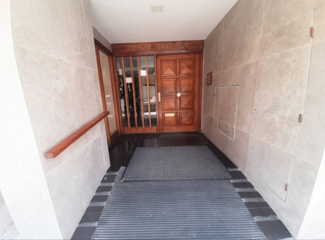 VENTA - 2 AMBIENTES EXTERNO - ZONA CENTRO