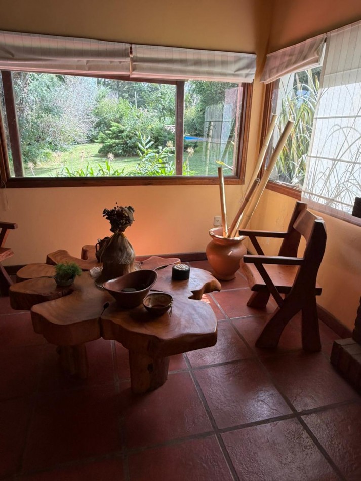 hermoso Chalet de 3 ambientes de estilo rustico