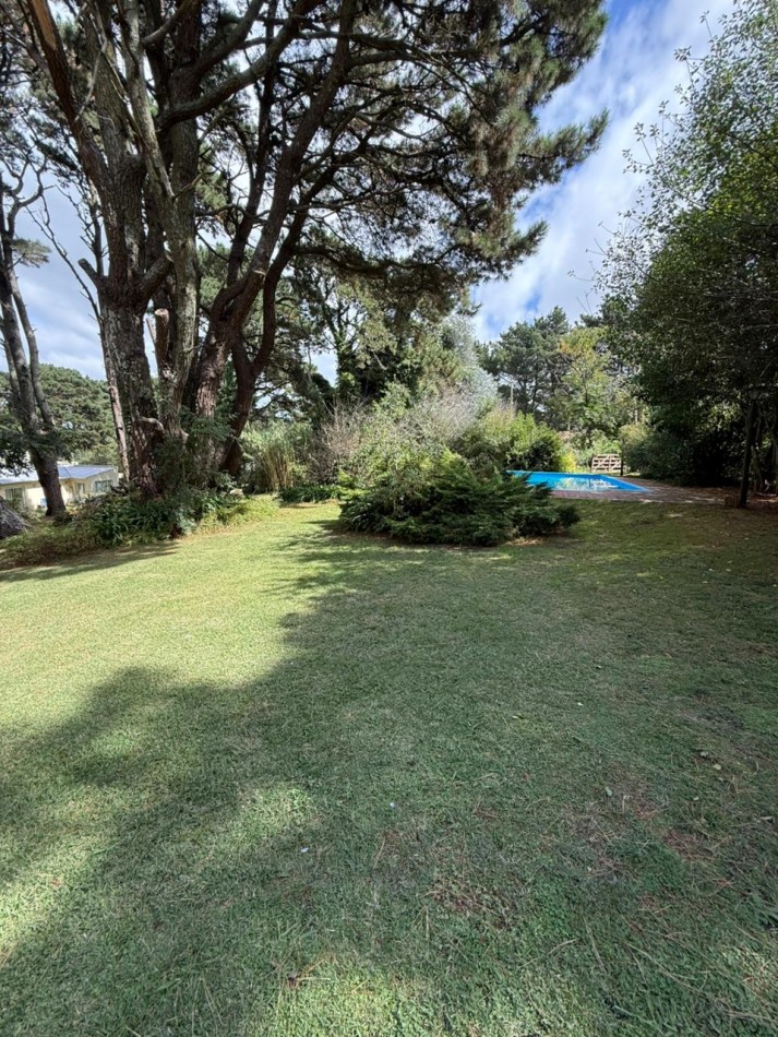 hermoso Chalet de 3 ambientes de estilo rustico