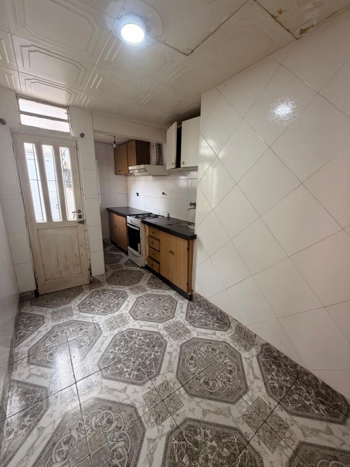 VENTA  - PH 3 AMBIENTES CON TERRAZA Y COCHERA - ZONA FACULTAD