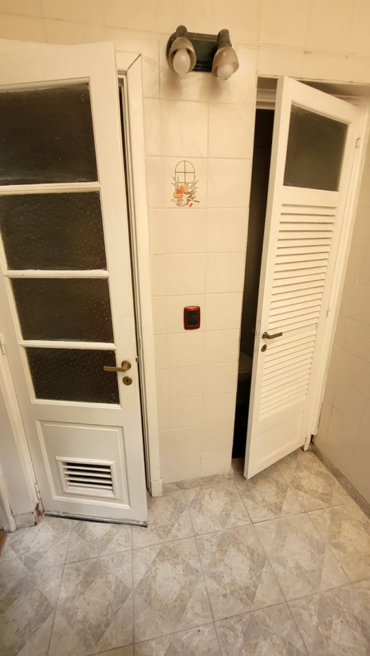 Venta Departamento 3 Ambientes + Dependencia reciclado frente a Plaza Colon - Apto financiacion