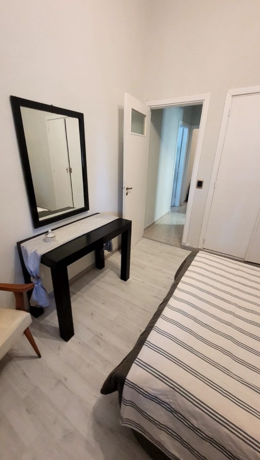 Venta Departamento 3 Ambientes + Dependencia reciclado frente a Plaza Colon - Apto financiacion