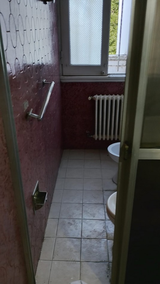 Venta Casa Estilo Marplatense A Reciclar Gran Terreno En Zona Aldrey