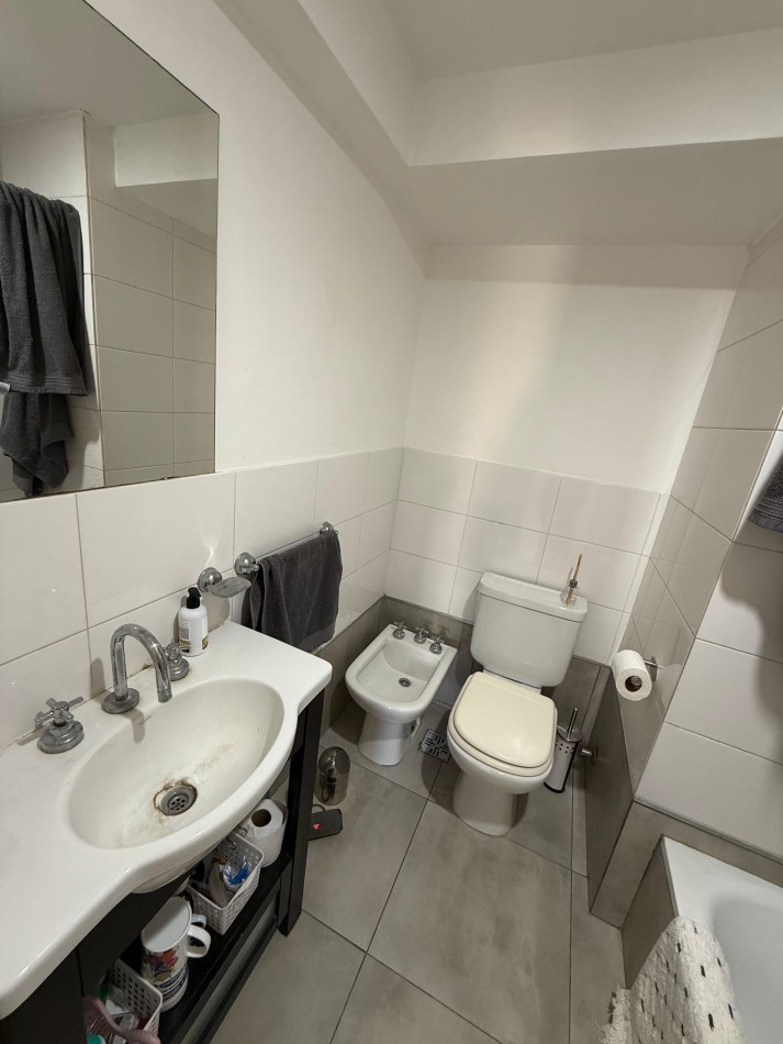 Venta departamento 3 ambientes zona aldrey
