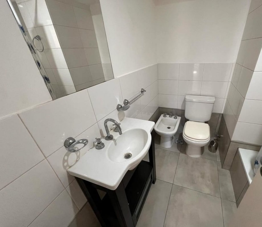 Hermoso Depto 3 Ambientes Super Luminoso C/cochera Zona Guemes