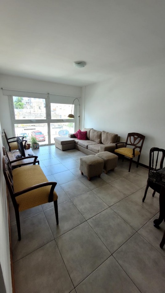 Hermoso Depto 3 Ambientes Super Luminoso C/cochera Zona Guemes