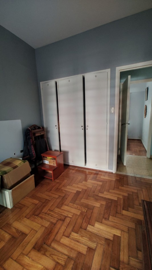 VENTA - 4 AMB CON DEP  - ZONA GUEMES