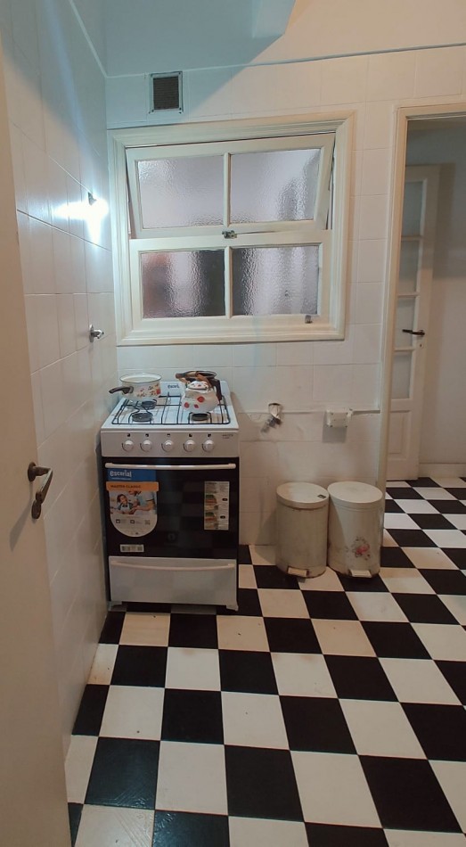 VENTA - 4 AMB CON DEP  - ZONA GUEMES