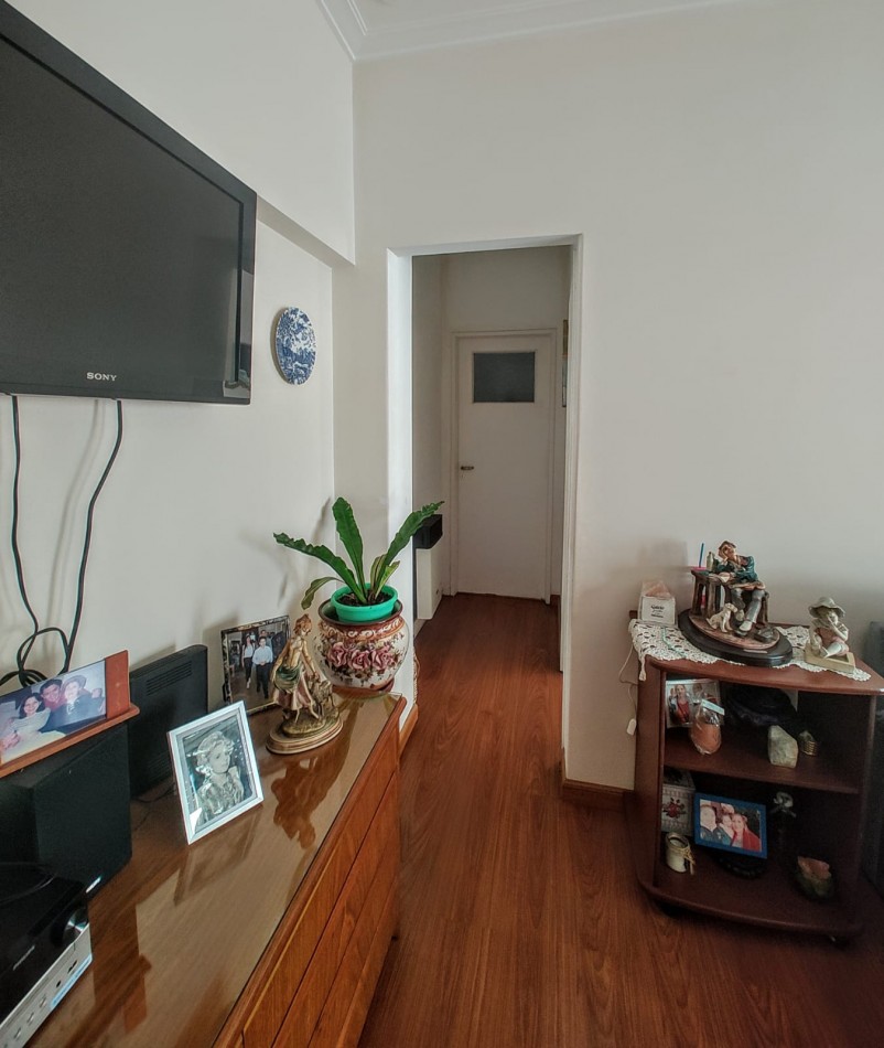 VENTA -DTO 2 AMB AMPLIO - MACROCENTRO 