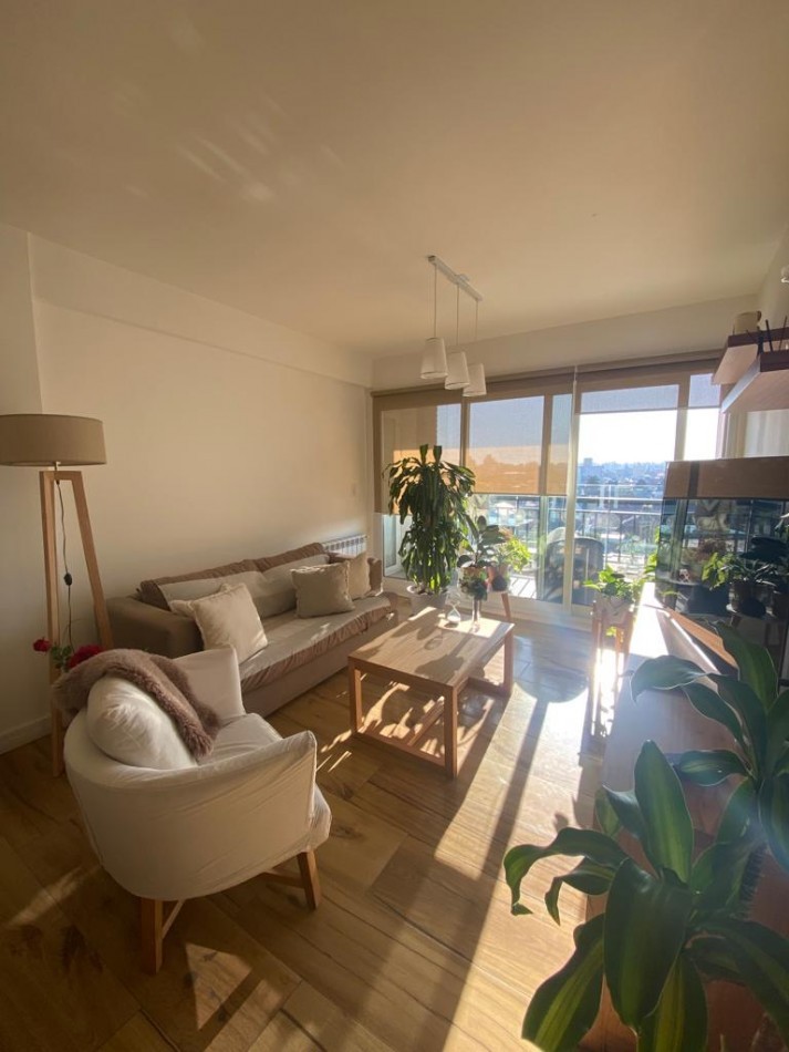 SEMIPISO DE 3 AMBIENTES C/ TERRAZA PROPIA Y DOBLE COCHERA - CHAUVIN