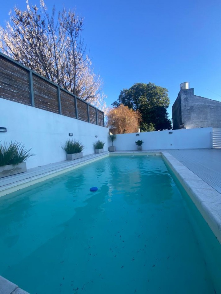 SEMIPISO DE 3 AMBIENTES C/ TERRAZA PROPIA Y DOBLE COCHERA - CHAUVIN