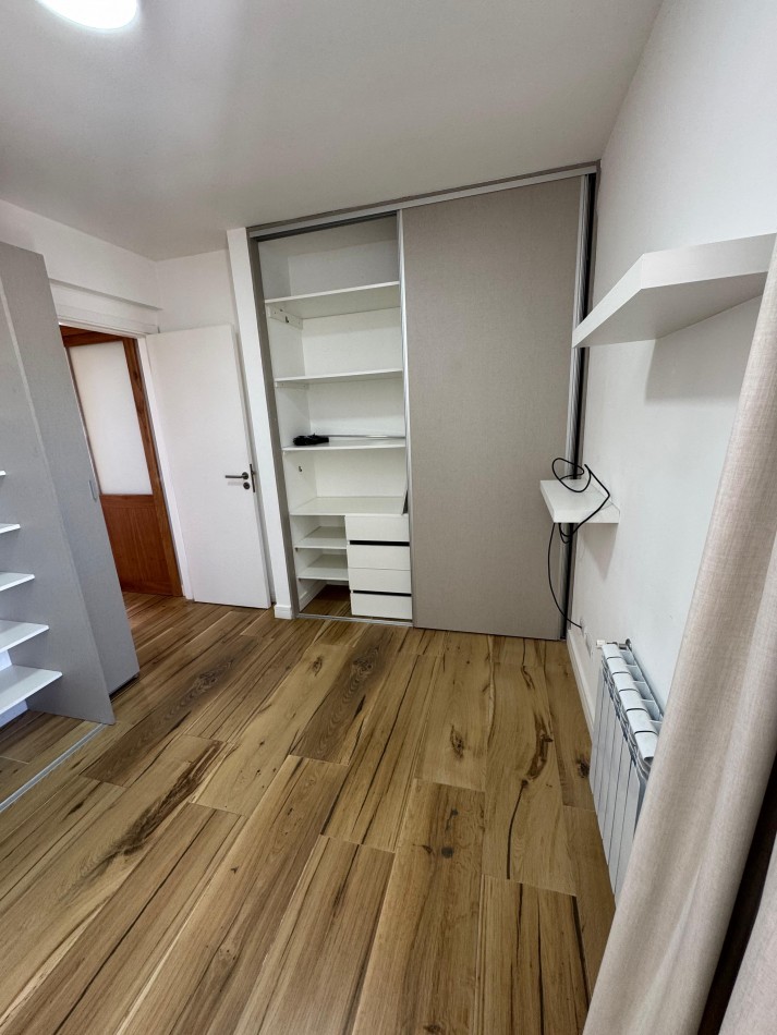 SEMIPISO DE 3 AMBIENTES C/ TERRAZA PROPIA Y DOBLE COCHERA - CHAUVIN