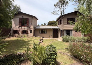 VENTA - CASA DE 3 AMB C/ DEP - ZONA ALFAR